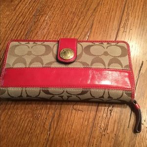Coach wallet